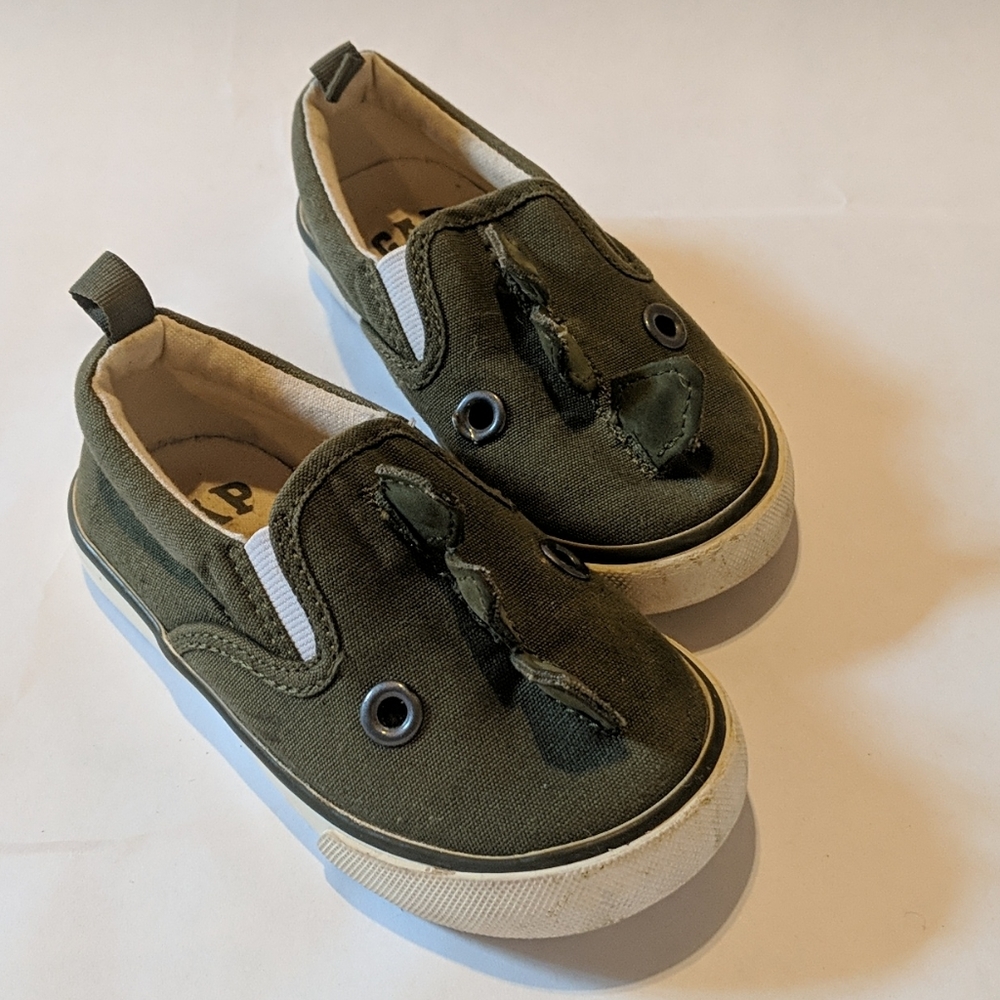 GAP dinosaur slip on shoes